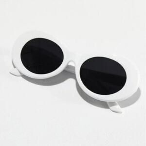 Oval Retro Sunglasses
